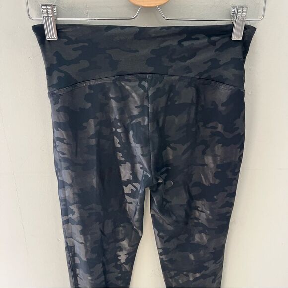Spanx Faux Leather Legging in Matte Black Camo - Picture 14 of 15